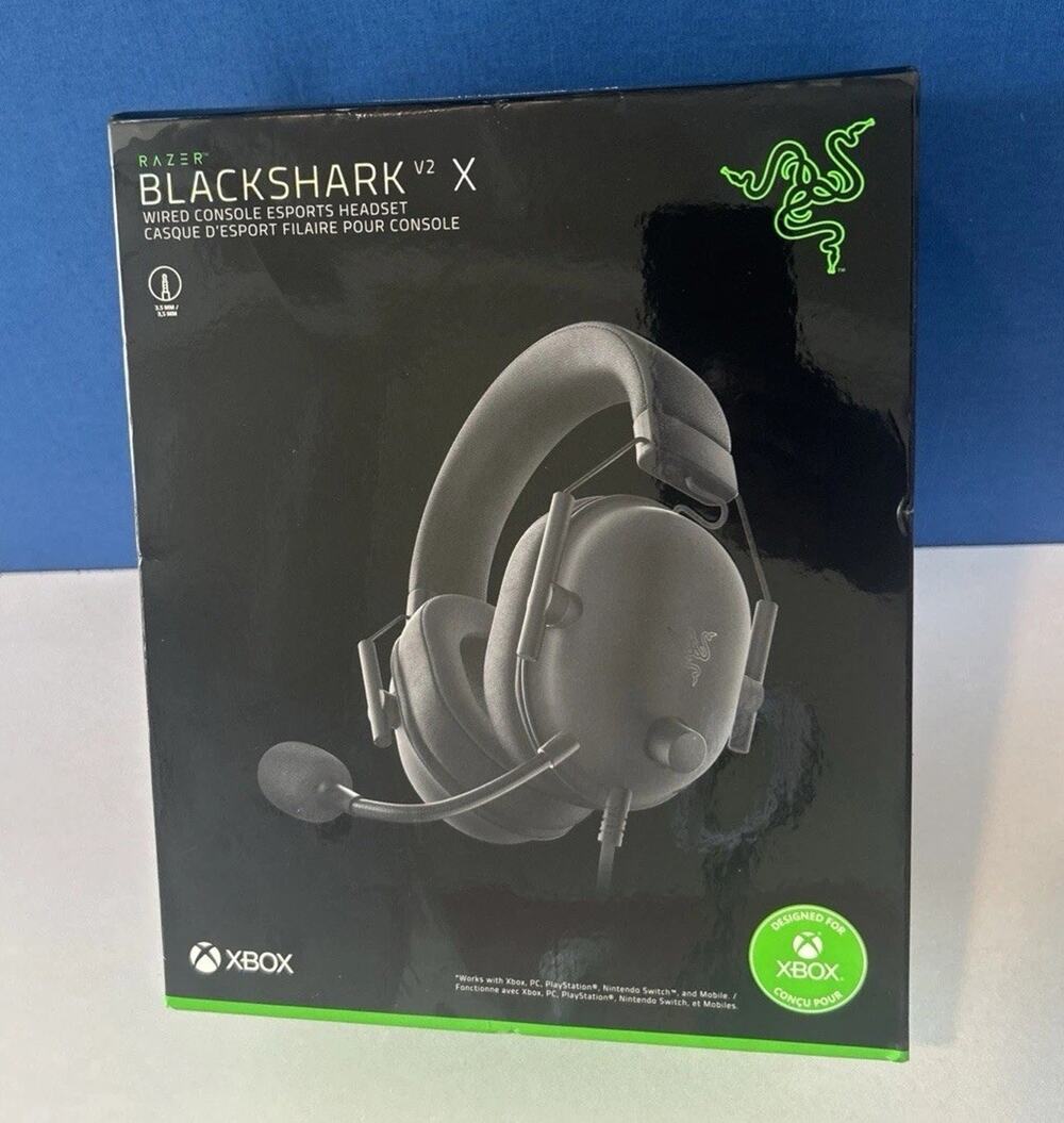 Razer BlackShark V2 + USB Sound Card Headset THX Spacial Audio compatible